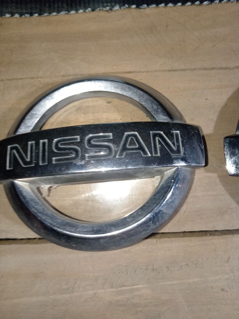 cube emblem (Category: Emblem, Sticker and Decals) located in Bulacan. Submitted by zenhawk.4a9b2e (Listing ID 1466966269, Image 3). Description: nissan cube front grill and back door emblem. .