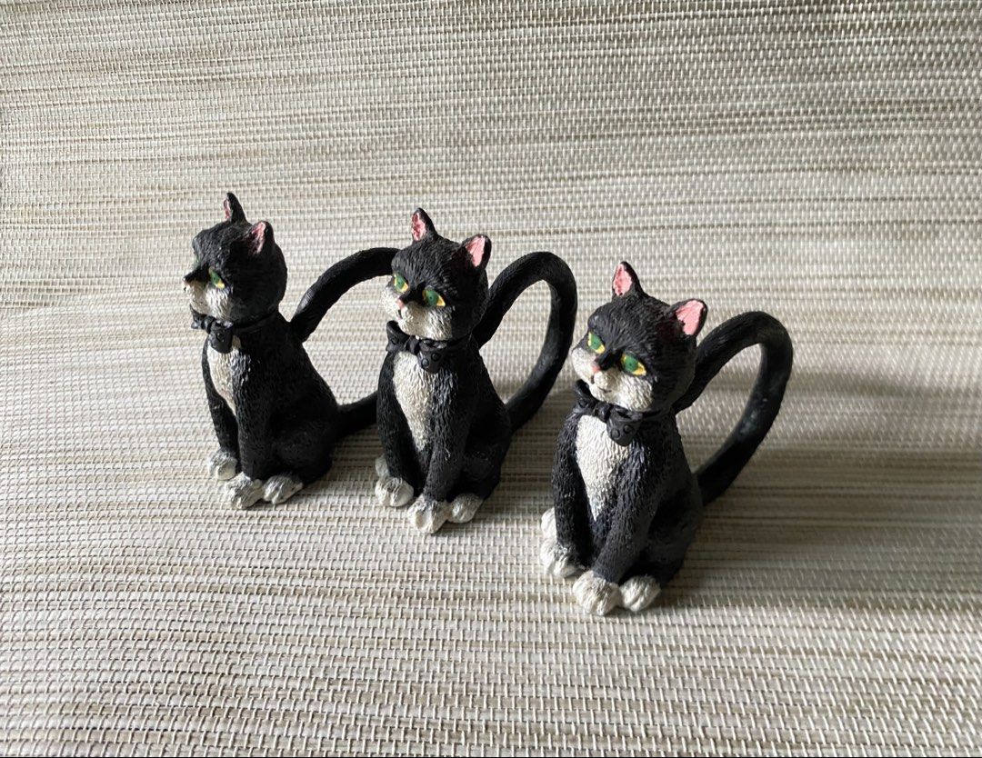 Cute Black Kitten Ceramic Napkin Holder (Category: Towels, Napkins & Holders) located in Davao. Submitted by shauitoys2019 (Listing ID 1466817238, Image 1). Description: Davao location Original quality BRANDED products from Japan, UK, US and Australia. Preowned in mint condition Please manage your expectation as this is gently used item and doesn’t come with its original packaging nevertheless its in gOod condition. We ship via J&T MOP GCASH AND 
