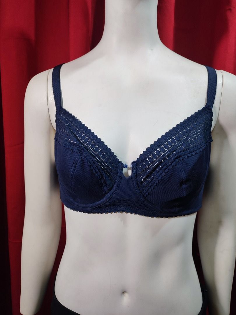 Dark Blue Lace Trim Bra Underwire Support 38A (Category: Undergarments & Loungewear) located in Caloocan City. Submitted by jel_gielle (Listing ID 1466938175, Image 1). Description: - Color: Dark blue - Design: Textured ribbed fabric with delicate lace trim - Support: Built-in underwire - Straps: Adjustable - Closure: Standard hook and eye in the back - Style: Simple and comfortable for everyday wear.