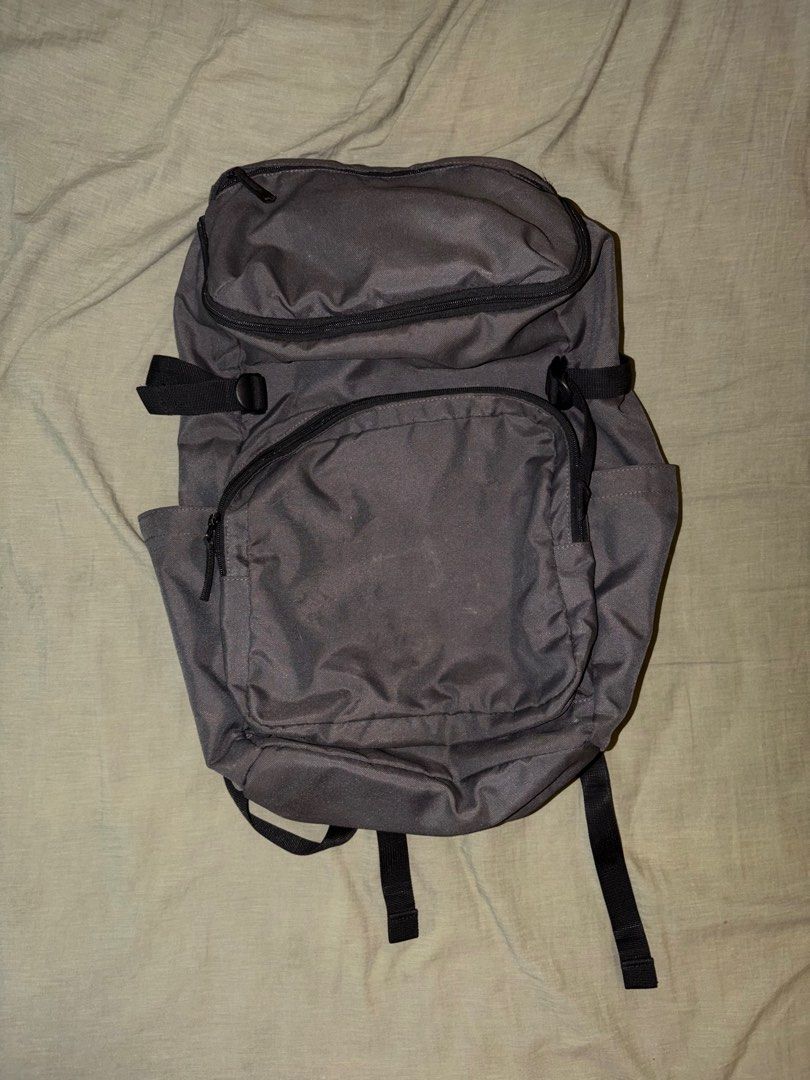 Dark Grey Multipurpose Travel Backpack (Category: Backpacks) located in Makati City. Submitted by paulsellsstuff (Listing ID 1466870689, Image 1). Description: Muji Less Tiring Water Repellent Toploader Backpack Water repellent wide opening backpack that’s patented with shoulder pads reducing load on shoulder and prevents the straps from digging into the shoulders. The inner mesh pocket provides space for laptop storage. Fits up to 15.6” laptop. 