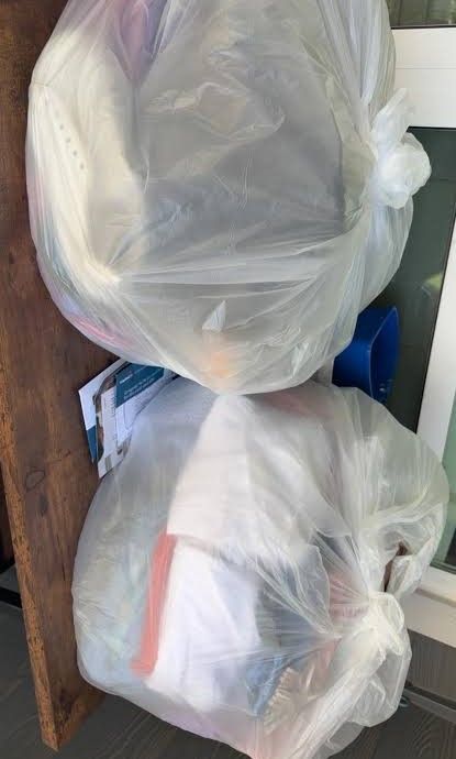 decluttering/donating clothes for free. (Category: Others Tops) located in Baguio. Submitted by daintybear (Listing ID 1466796607, Image 3). Description: baguio queen of peace area pick up mo nalang if interested. well used na damit ofc..