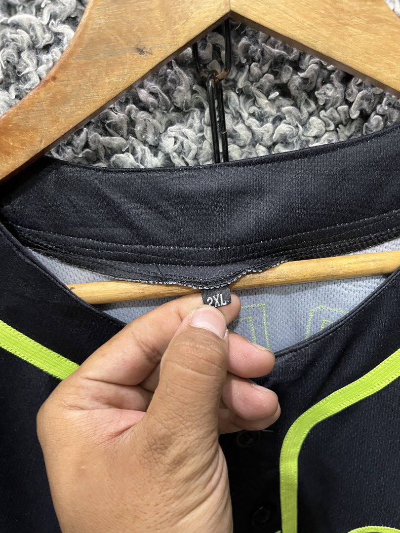 Delta Labs Baseball Jersey | Size XXL (Category: Tshirts & Polo Shirts ) located in General Trias. Submitted by zrchustle.604 (Listing ID 1466969829, Image 3). Description: custom black and neon green baseball jersey featuring the script text "Delta Labs" alongside the player number 39..
