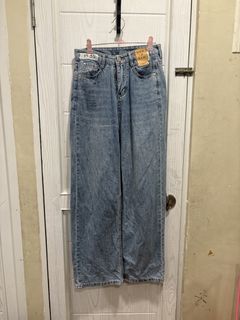 (Category: ) located in . Submitted by shopwithjuu (Listing ID 1466811909, Image 1). Description: .