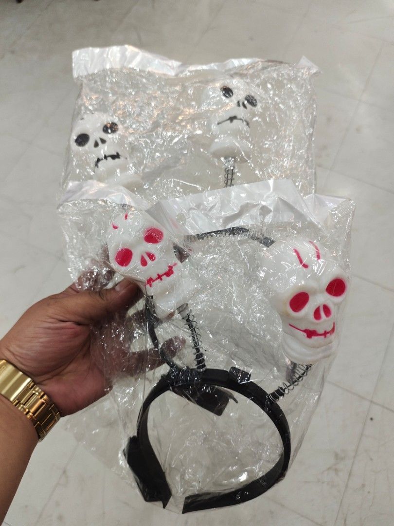 Devil headband (Category: Babies & Kids Fashion) located in Manila. Submitted by layagmaryr37323 (Listing ID 1466806623, Image 3). Description: available for retail wholesale with light's thru lalamove pickup.