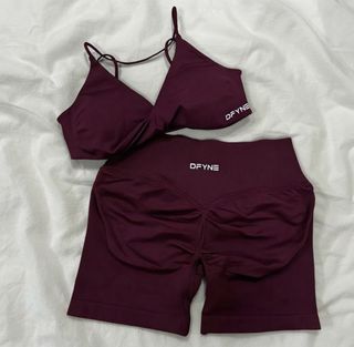 (Category: ) located in . Submitted by glossywife (Listing ID 1466909276, Image 1). Description: .