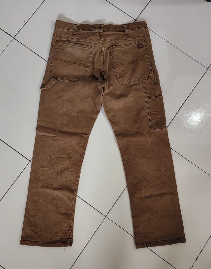 DICKIES CARPENTER WORK PANTS (Category: Jeans) located in Legazpi City. Submitted by livedolphin_68dee2 (Listing ID 1466917282, Image 2). Description: Waist 34 LENGTH-39 VGood Condition Minimal fading.
