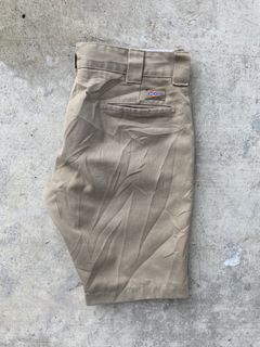 (Category: ) located in . Submitted by vanthriftfinds5 (Listing ID 1466785002, Image 1). Description: .
