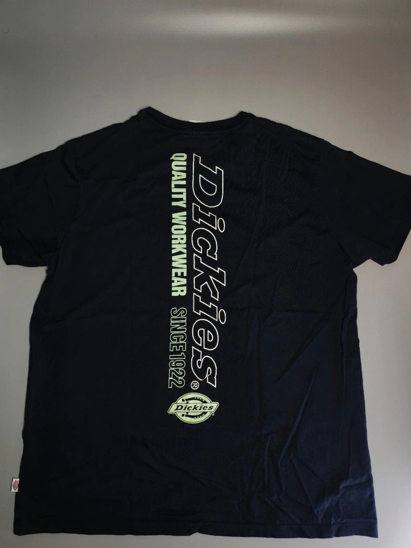 DICKIES T SHIRT (Category: Tshirts & Polo Shirts ) located in Manila. Submitted by eirecerdo000516 (Listing ID 1466856837, Image 2). Description: 🔥 DICKIES SHIRT 🔥👕 Clean. Classic. Timeless. 💯 A solid streetwear piece perfect for everyday fits and casual styling. 👕🔥 📌 Size: LARGE 📏 Dimensions: 21 × 27 🎨 Color Rate: 9/10 💯 Condition: Excellent Condition ⚠️ Issue: None 🧺 Clean & Ready to Wear! 📩 For claiming & inquiries, send us a DM! ⚠