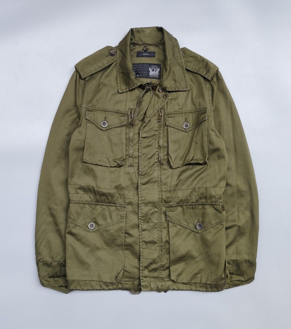 DIESEL mens jacket (excellent condition) (Category: Coats, Jackets and Outerwear) located in Baguio. Submitted by archival_thrifted.ph. (Listing ID 1466891446, Image 3). Description: FOR SALE ‼️ .DIESEL FOR MENS JACKET . EXCELLENT CONDITION .BEST FIT TO MEDIUM .PHP 2600 PLUS SF .❌❌ COP/COD .MOP GCASH . COURIER J&T .BAGUIO AREA .DM FOR SURE BUYER TY.