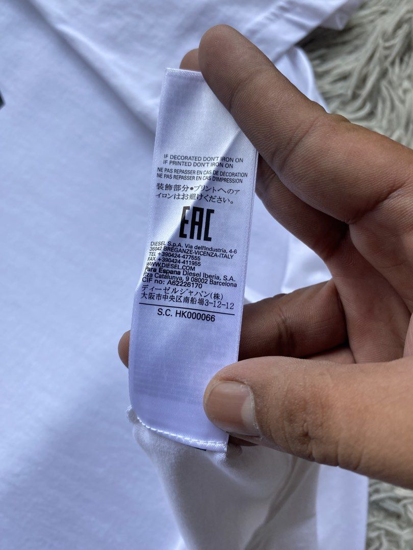 Diesel script shirt (Category: Tshirts & Polo Shirts ) located in Malaybalay. Submitted by marjurielo67547 (Listing ID 1466850817, Image 3). Description: .