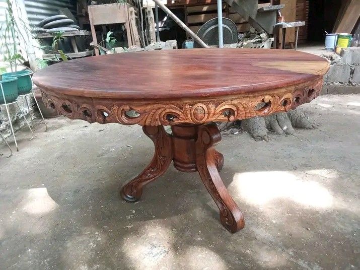 Dining table 1pc top narra vintage ❤ (Category: Tables & Sets) located in Manila. Submitted by carmelites36250 (Listing ID 1466834674, Image 1). Description: Old Dining Table Made of solid narra wood 1pc narra top Size: D48 H29inch Newly stripped & varnished Price: 20,000.