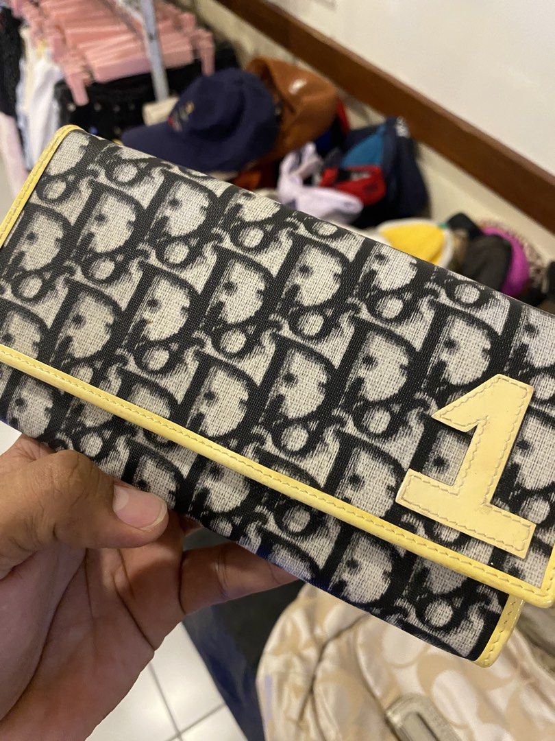 Dior (Category: Luxury Bags & Wallets) located in Davao. Submitted by workmensph (Listing ID 1466908558, Image 2). Description: Dior Authentic.
