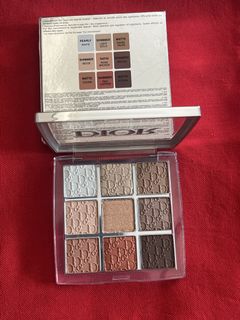(Category: ) located in . Submitted by luxeclassyshop (Listing ID 1466831253, Image 1). Description: .