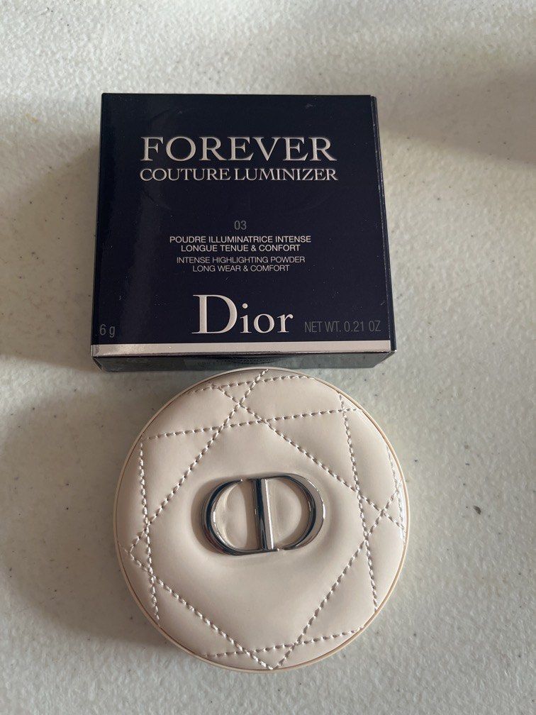 DIOR FOREVER HIGHLIGHTING POWDER1n (Category: Makeup) located in Manila. Submitted by luxeclassyshop (Listing ID 1466865950, Image 1). Description: DIOR FOREVER HIGHLIGHTING POWDER 1n Original 6g .