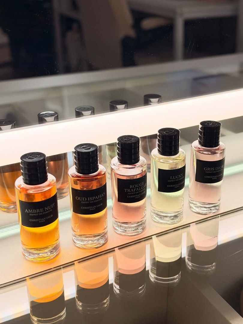 Dior LA Collection Privèe (Category: Fragrance & Deodorants) located in Manila. Submitted by athenafinds (Listing ID 1466879978, Image 2). Description: ✨ Dior La Collection Privée – Esprits de Parfum (5-Piece Set) ✨ 💌 Selling for ₱15,000 Like new! Only one fragrance tested once; the remaining four are untouched. Comes with the original Dior presentation box. 100% authentic Dior. 🤍 🇺🇸 Coming from the US — arriving on November 13. You may pick 