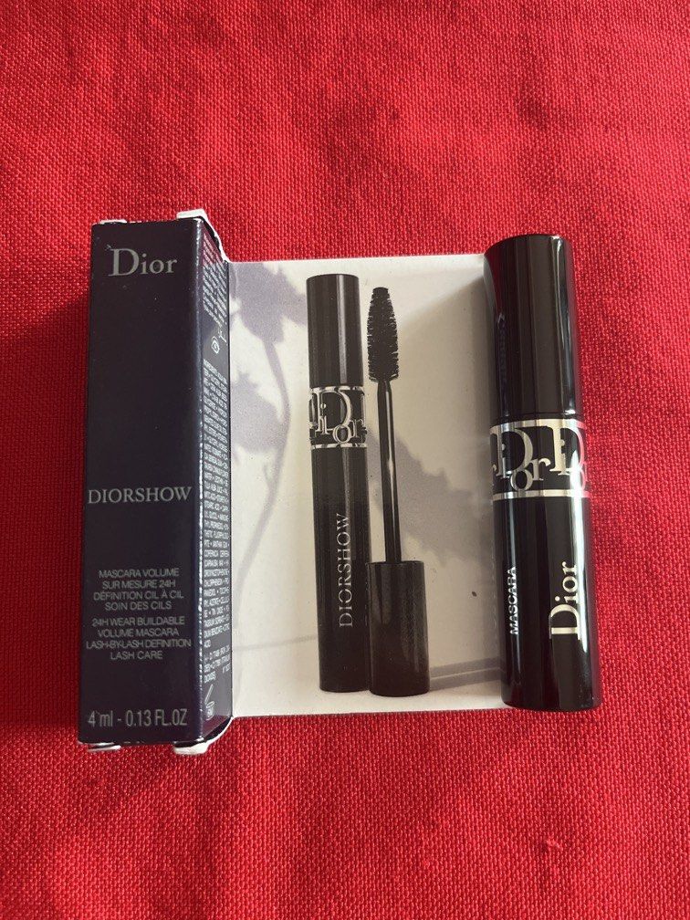 DIORSHOW MASCARA VOLUME (Category: Makeup) located in Manila. Submitted by luxeclassyshop (Listing ID 1466781117, Image 1). Description: DIORSHOW MASCARA VOLUME Black 4ml 3 .