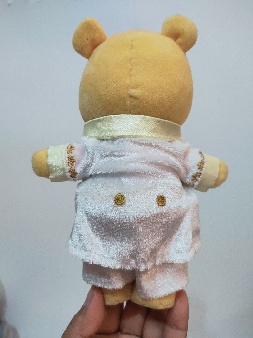 Disney nuiMOs Winnie the Pooh (Category: Plushies & Soft Toys) located in Antipolo. Submitted by bhabiegraciefashionlab (Listing ID 1466869861, Image 3). Description: 🍯Disney nuiMOs Winnie the Pooh🐝 Pooh Nuimos Doll Only 380Php outfit only 400 Set 680 only 🇯🇵From Japan, Available on Hand 🎉Like New, very good quality 🧸🎁Perfect for Disney /Winnie the Pooh Fans and Collectors or for Gifting 📸Actual Photo/s posted. WYSIWYG 💸Mop - G~cash/GoTy