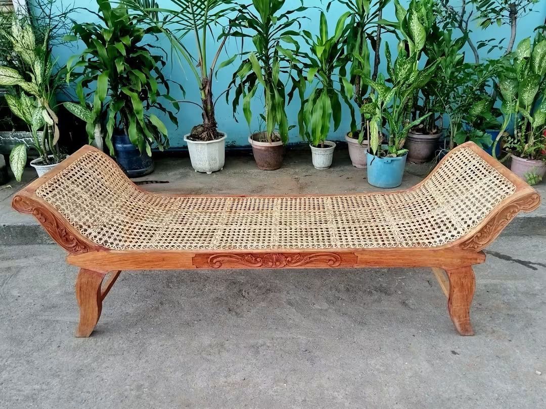 Divan Bench with new solihiya (Category: Sofas) located in Quezon City. Submitted by alex.sabugo01 (Listing ID 1466891495, Image 1). Description: Divan made of solid Narra Wood with newly installed solihiya. Restored and newly varnished. Ready to use. Get it for only P9,950 . Size L73 x W21.5 x SH16 inches.