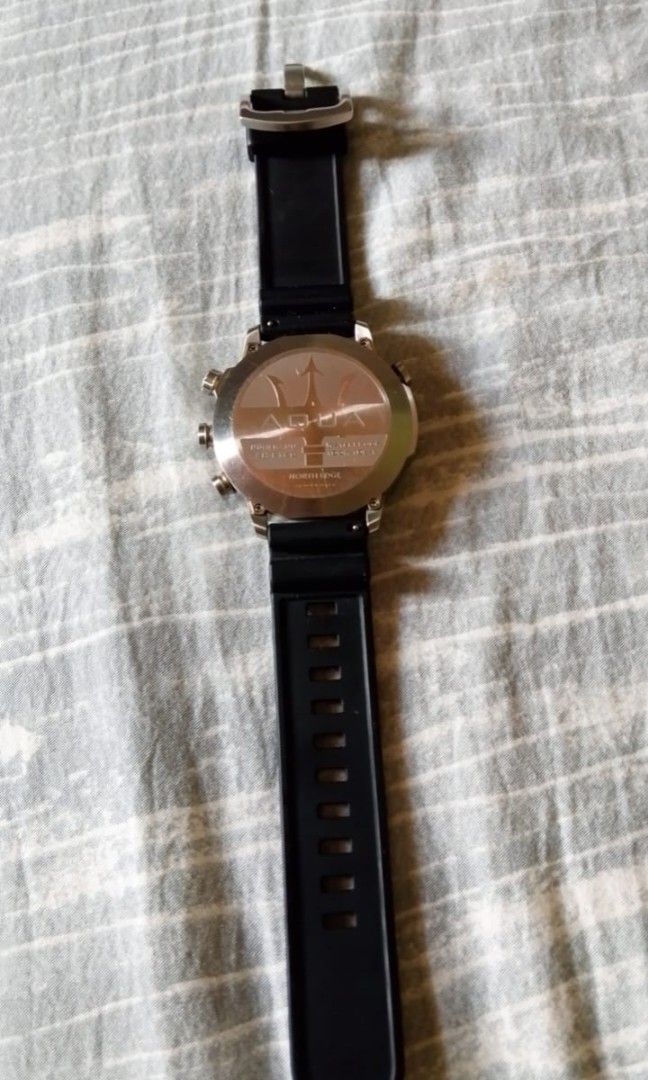 Divecomputer aqua (Category: Watches) located in Kuala Lumpur. Submitted by silentbear.cb12a2 (Listing ID 1466798085, Image 3). Description: divecomputer,aqua north edge condition 9/10%.