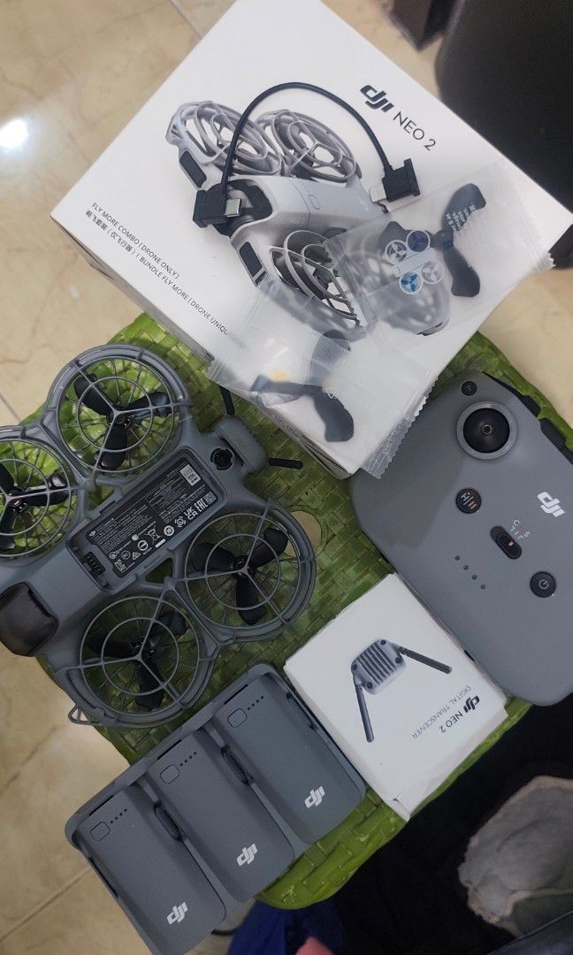 DJI Neo 2 Fly More Combo RC-N3 + Transceiver (Category: Drones) located in Manila. Submitted by spencer2ipad16 (Listing ID 1466866768, Image 2). Description: `DJI Neo 2 Fly More Combo RC-N3 + Transceiver DJI NEO 2 Fly More Combo - 9 Flights ONLY! Includes: - DJI Neo 2 drone (no crash) - 3x batteries + hub - RC-N3 controller - Digital Transceiver (O4) box - Extra props + USB-C cable - Original box Condition: Like new, 9 flights only RFS: Need cash