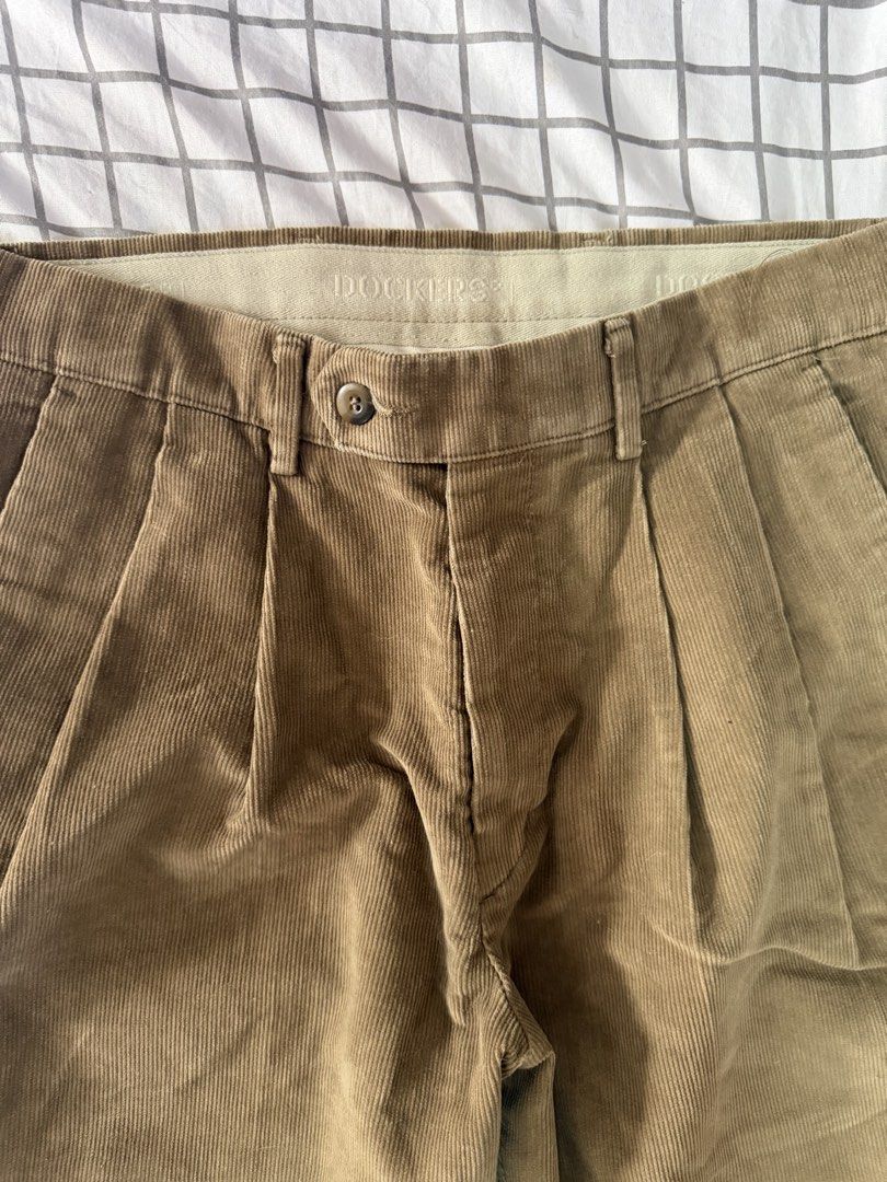 Dockers Curdoroy trouser (Category: Trousers) located in Quezon City. Submitted by pinkystrends.co (Listing ID 1466846119, Image 3). Description: .