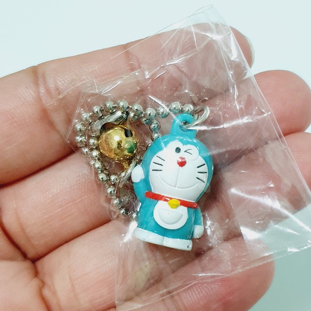 Doraemon Keychain Charn (Category: Character Goods) located in Taytay. Submitted by kyo.mono (Listing ID 1466863964, Image 2). Description: 💟Follow us on IG: kyo.mono for faster replies TikTok: kyo.mono_ for videos and review Good as new Auth from Japan Actual photo posted.