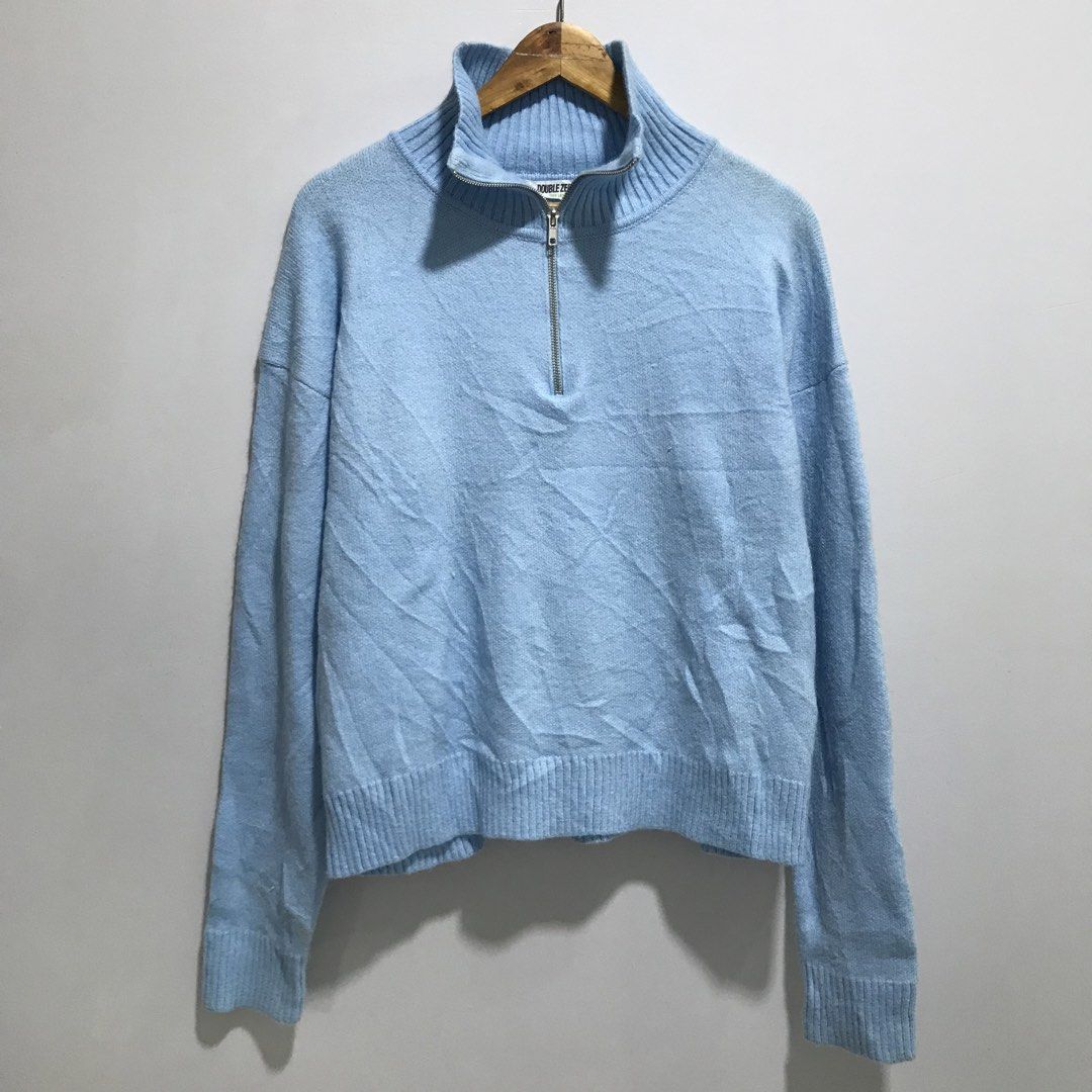 DOUBLE ZERO Blue Turtleneck Fleece Sweatshirt (Category: Coats, Jackets and Outerwear) located in Cavite. Submitted by tanya.valentin (Listing ID 1466827779, Image 2). Description: - 24x24.