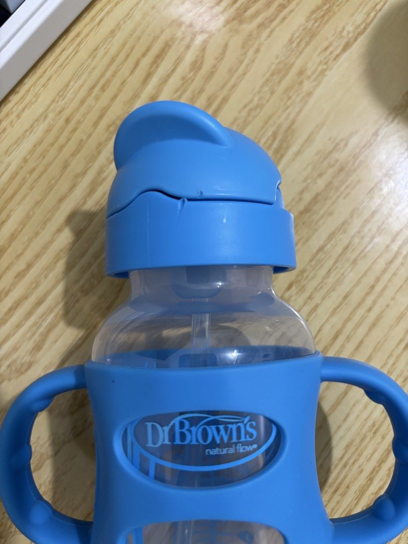 Dr. Brown’s Milestones Sippy Straw Cup (Category: Breastfeeding & Bottle Feeding) located in Iligan City. Submitted by saispreloved (Listing ID 1466909085, Image 2). Description: • Preloved | Used once • Authentic Dr. Brown’s • 9oz/270ml | Wide-neck design • 100% soft silicone straw & handles • BPA Free! • Minor flaw upon delivery, not from use — please refer to photos.