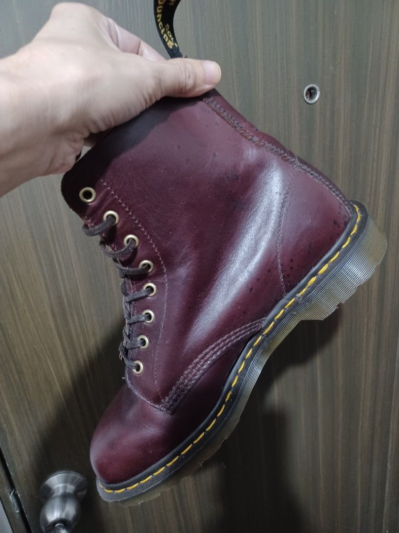 Dr. Martens Burgundy Leather Boots (Category: Boots) located in Mandaluyong City. Submitted by usamenfashionhaul (Listing ID 1466965171, Image 3). Description: very stylish. amazing leather. made in england original bought in the usa.retail price 18k to 22k pesos.horween leather is amazing ..