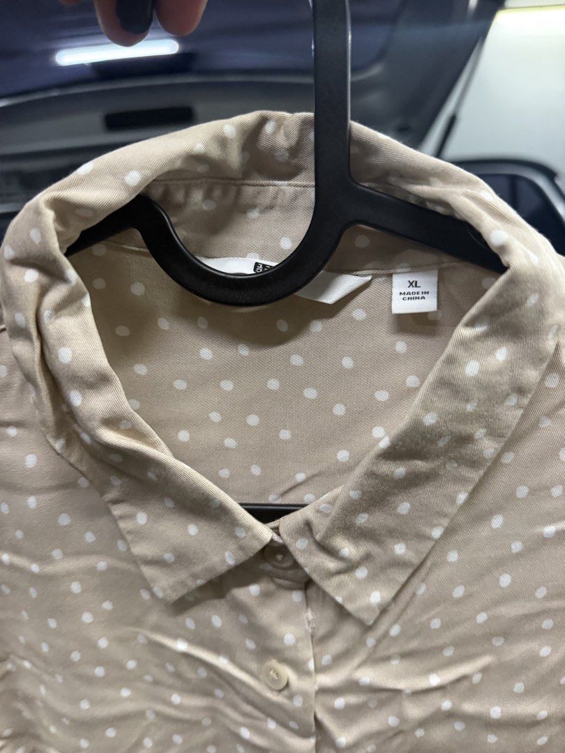 Dress and blouse XL (Category: Dresses) located in San Juan City. Submitted by royceee (Listing ID 1466794652, Image 3). Description: .