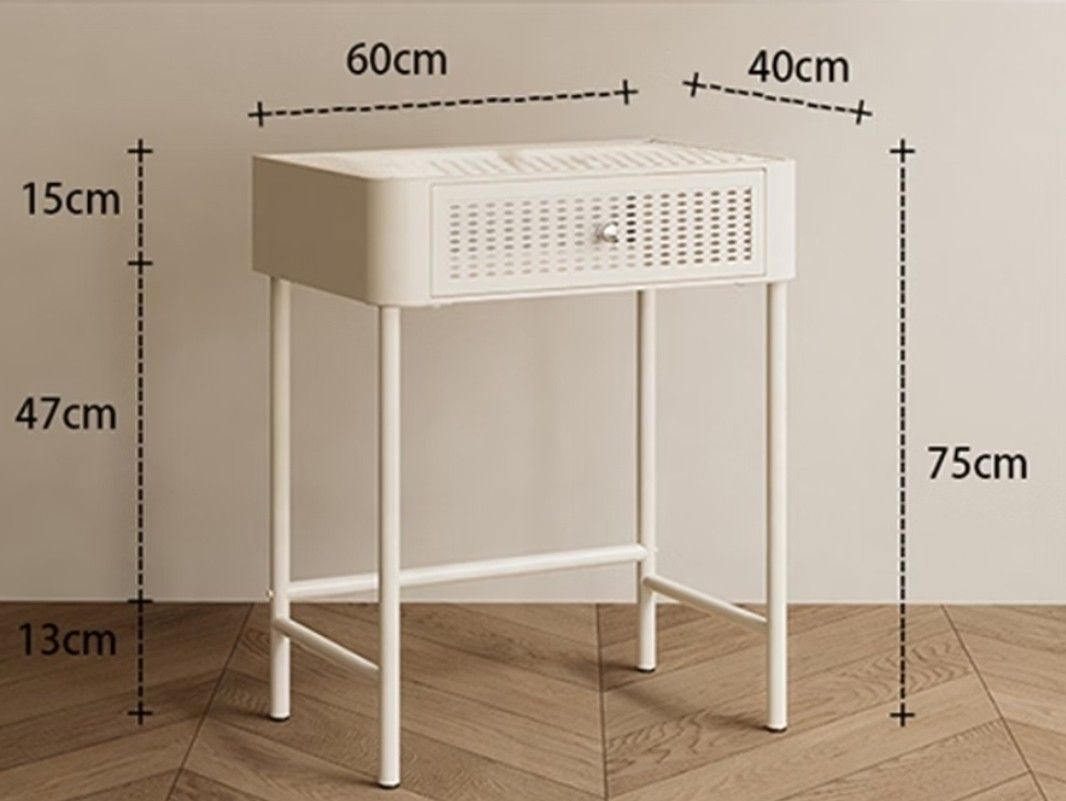 Dressing Table (Category: Tables & Sets) located in Singapore. Submitted by furnituresalestore (Listing ID 1466798974, Image 1). Description: 🗳Brand New 🛒Item Listed means AVAILABLE IN STOCK 📅FREE Delivery: 3-5working days. 📩Full payment to Company UEN before delivery **** ⚙️T&Cs apply. Pls read General Terms and Policies as stated in Carousell Bio.