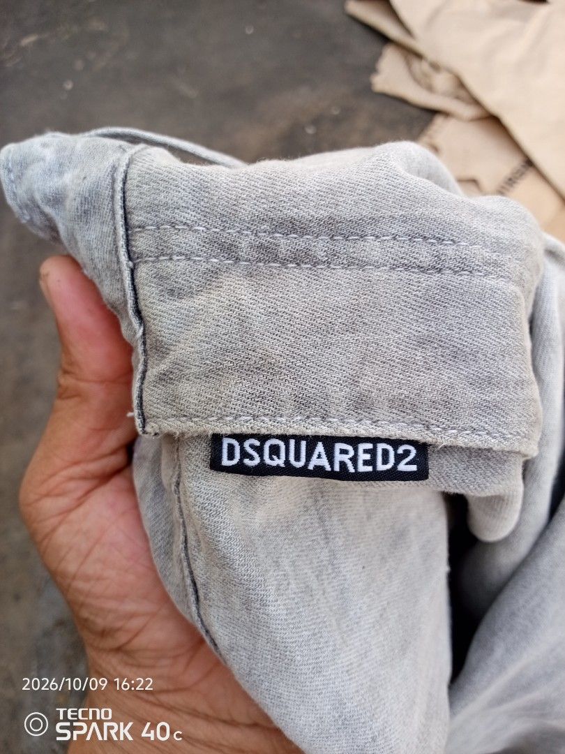 DSQUARED2 STRETCHABLE RIPPED JEANS (Category: Jeans) located in Bislig. Submitted by micoy22 (Listing ID 1466869032, Image 3). Description: FOR SALE #PtpAdminTHANKYOU 490 PESOS DSQUARED2 STRETCHABLE RIPPED JEANS SIZE 48 ON TAG WAISTLINE 34 -36 LENGTH 41 RISE 14 TIGHT 11.5 KNEE 8.5 HEM 7 GOOD CONDITION UNLI VOUCH BISLIG CITY SDS .