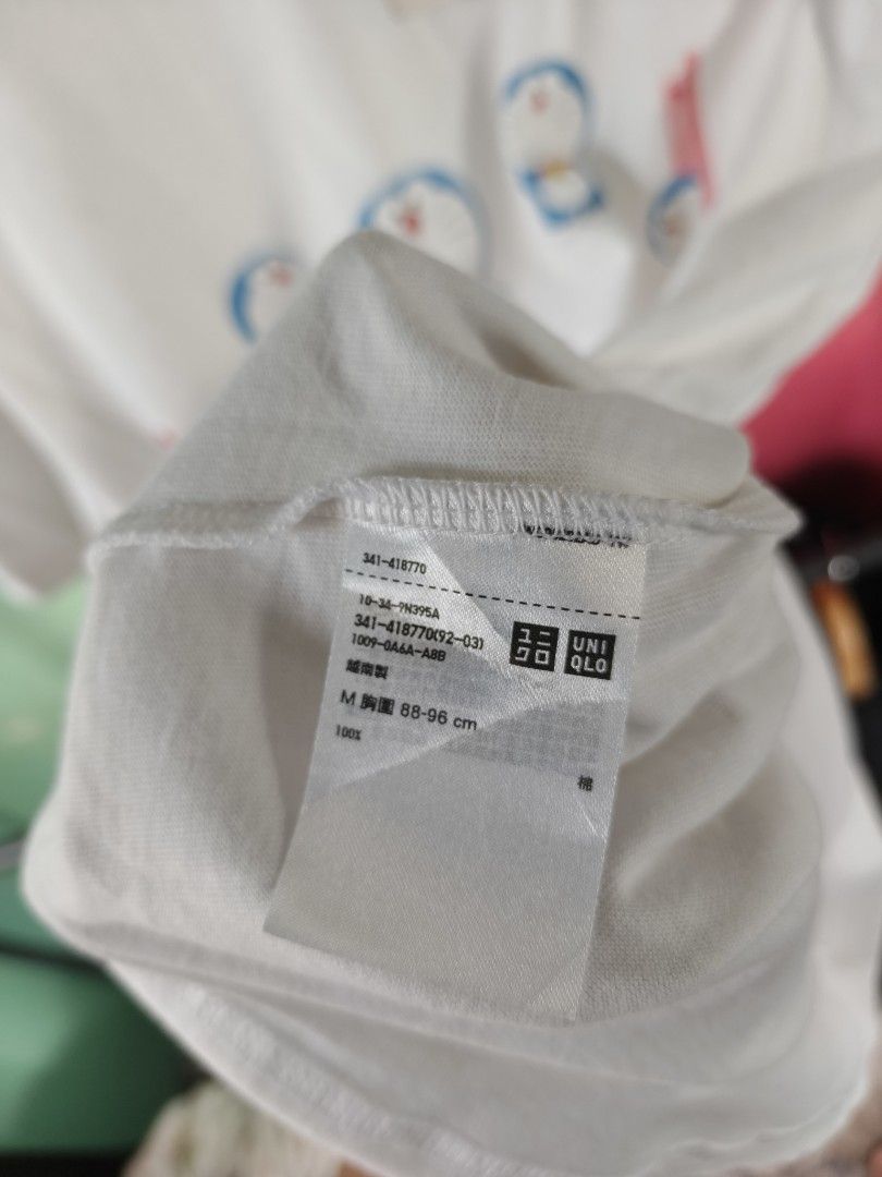 Duraemon × Uniqlo tee (Category: Tshirts & Polo Shirts ) located in Toledo. Submitted by goldendogs (Listing ID 1466951571, Image 3). Description: With hangtag Brandnew condition Authentic No flaws.
