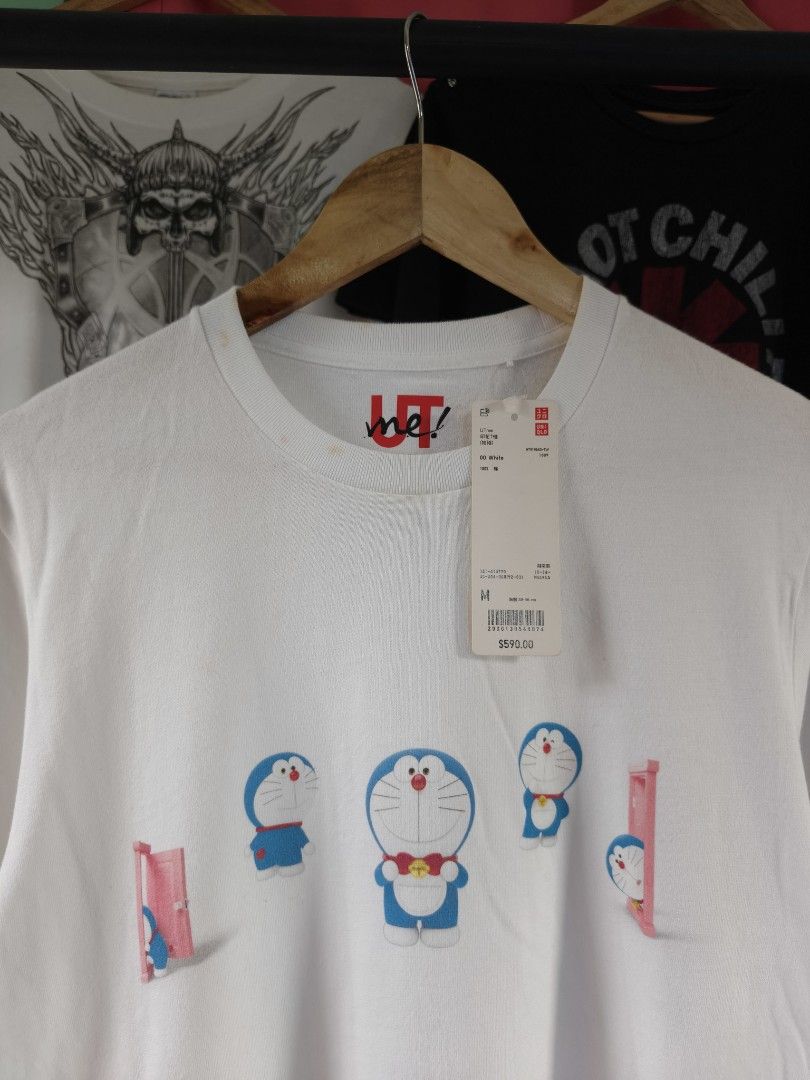 Duraemon × Uniqlo tee (Category: Tshirts & Polo Shirts ) located in Toledo. Submitted by goldendogs (Listing ID 1466951571, Image 2). Description: With hangtag Brandnew condition Authentic No flaws.