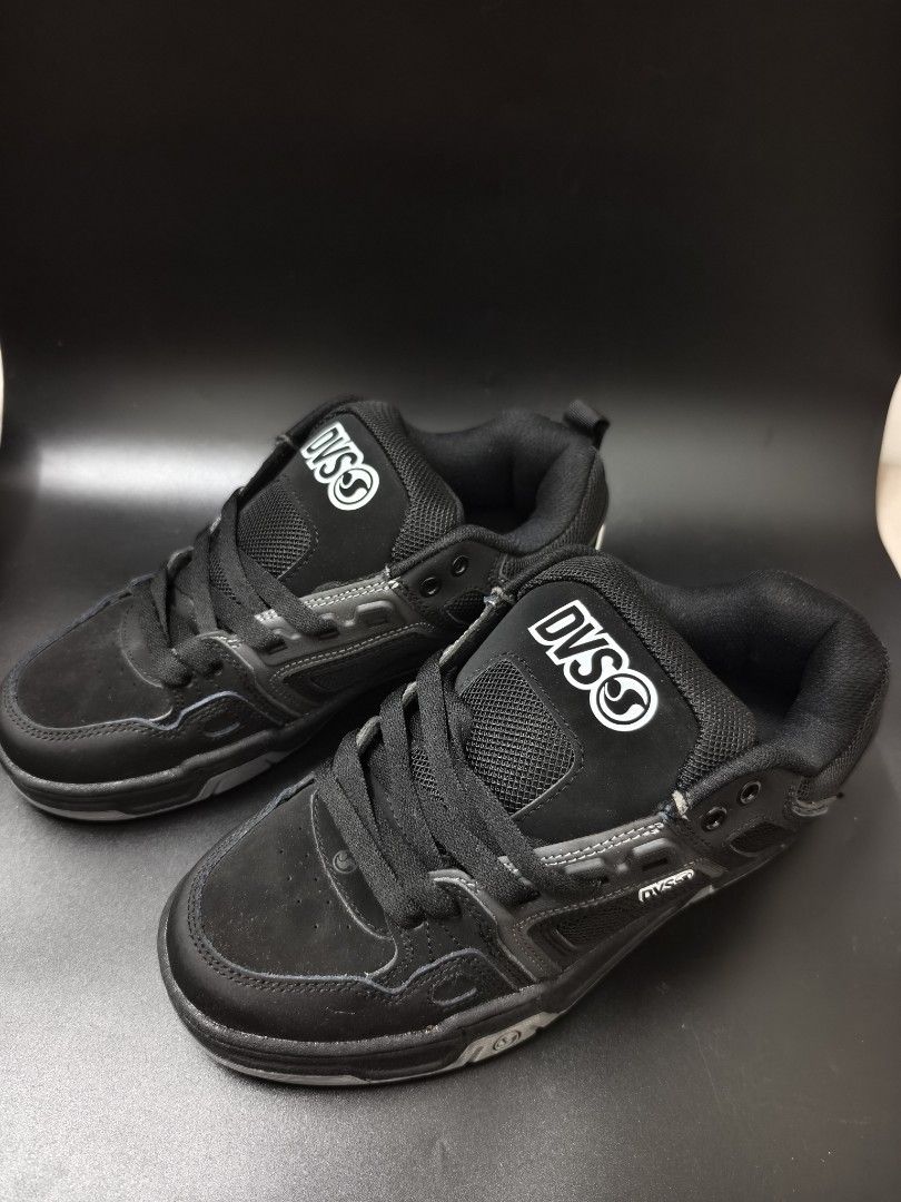 DVS Comanche Black Grey Skate Shoes Size 7.5 (Category: Sneakers) located in Angeles City. Submitted by measaliman02351 (Listing ID 1466925895, Image 1). Description: - Brand/Model: DVS Comanche - Colorway: Black and Grey - Size: US 7.5 Men's - Condition: Great upper condition, minimal wear on treads, no original box - Features: Chunky silhouette, padded tongue, mesh panels for airflow, and durable rubber cupsole - Best for: Everyday casual wear 