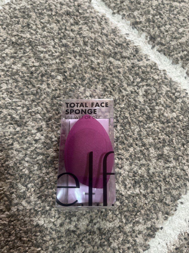 Elf aponge from u.s (Category: Makeup) located in Pasig City. Submitted by jundbaptist21 (Listing ID 1466790255, Image 1). Description: Original from u.s .