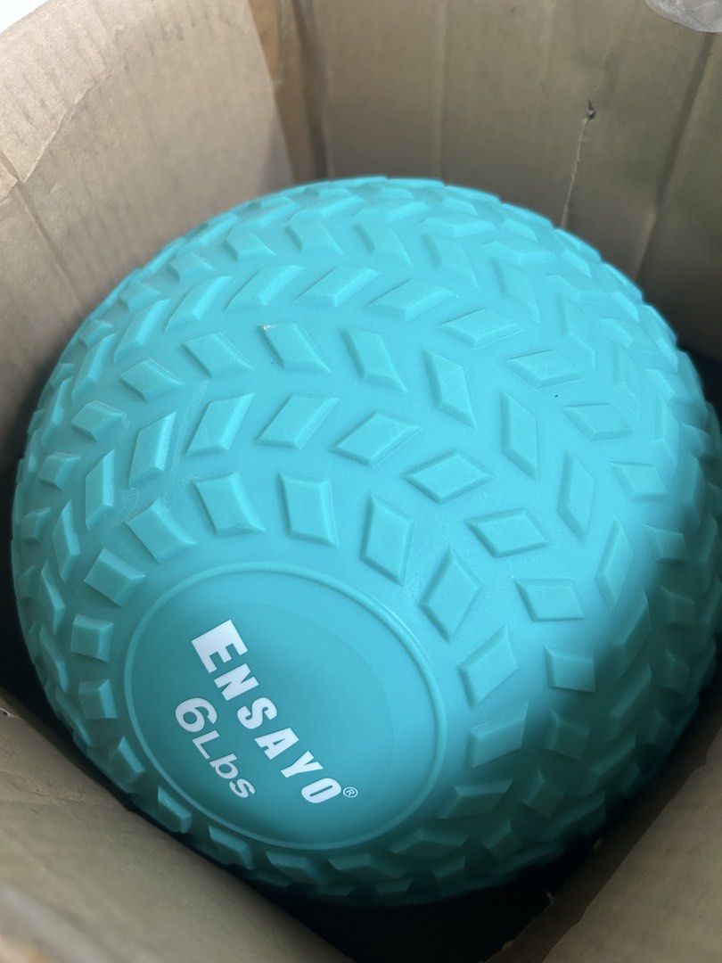 Ensayo 6lbs Slam Ball (Category: Racket and Ball Sports) located in Taguig. Submitted by heyshopperk (Listing ID 1466885827, Image 1). Description: - Brand: Ensayo - Weight: 6 lbs - Color: Teal green - Design: Textured surface with a diamond pattern for a secure grip - Condition: Brand new, unused, and clean inside its original box - Ideal for upgrading your home gym setup.