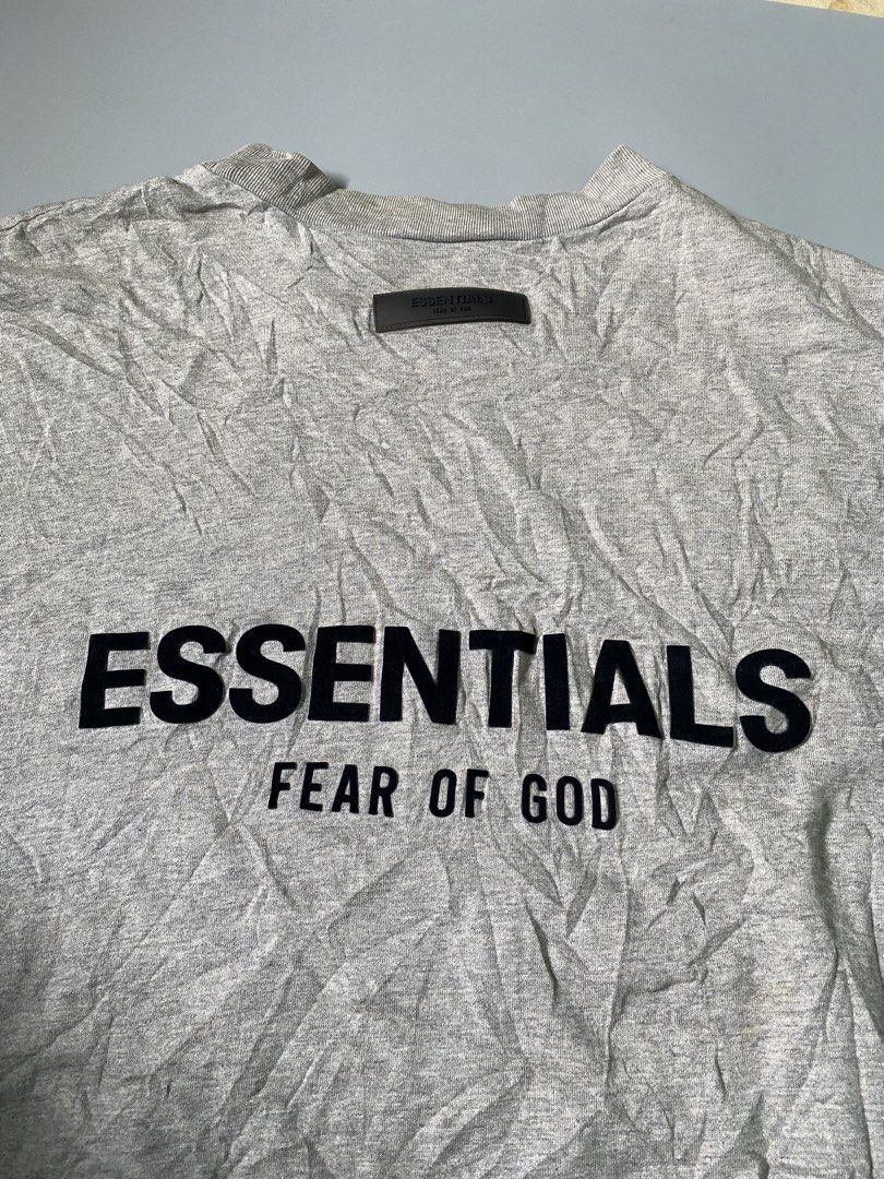 Essentials (Category: Tshirts & Polo Shirts ) located in Manila. Submitted by r4y.garm3nts (Listing ID 1466810769, Image 3). Description: Need wash since fresh from bale.