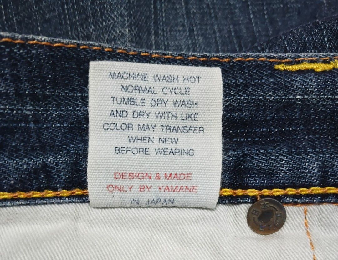EVISU JEANS (Category: Jeans) located in Manila. Submitted by 6ram9 (Listing ID 1466911129, Image 3). Description: GOOD CONDITION NO ISSUE 32-33 waistline 38 lenth 7 hem FREE SHIPPING.