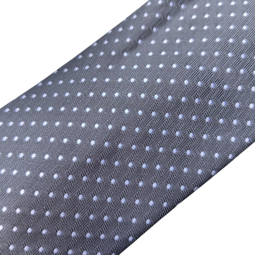 Exclusive Grey and white polka dot Neck tie (Category: Ties) located in Abucay. Submitted by gibzzz123 (Listing ID 1466814798, Image 3). Description: • All items are ON HAND and ready to be shipped/picked up. • Items are preloved/ukay, so please expect minimal signs of usage unless stated otherwise. • No major issues — good condition unless otherwise indicated in the listing. • Actual color may slightly vary due to lighting and screen settings. •