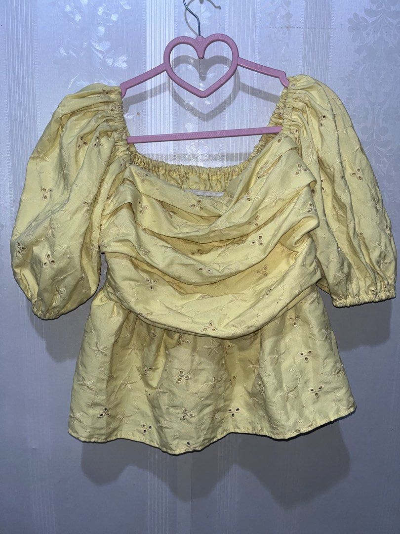 Eyelet peplum top (Category: Blouses) located in San Juan City. Submitted by raidjesscloset (Listing ID 1466826550, Image 1). Description: Eyelet peplum top very stretchy. Can fit M-2XL.