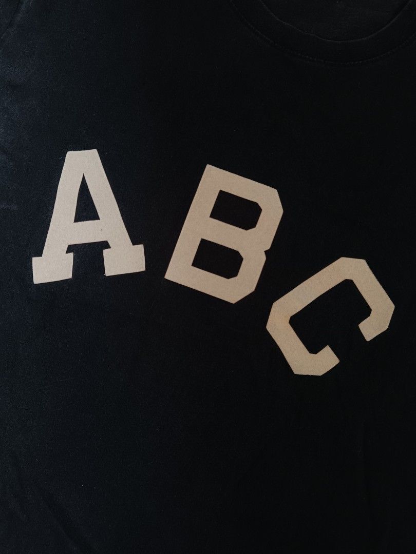 FEAR OF GOD SHIRT (Category: Tshirts & Polo Shirts ) located in Bulacan. Submitted by moybilog (Listing ID 1466774549, Image 2). Description: .
