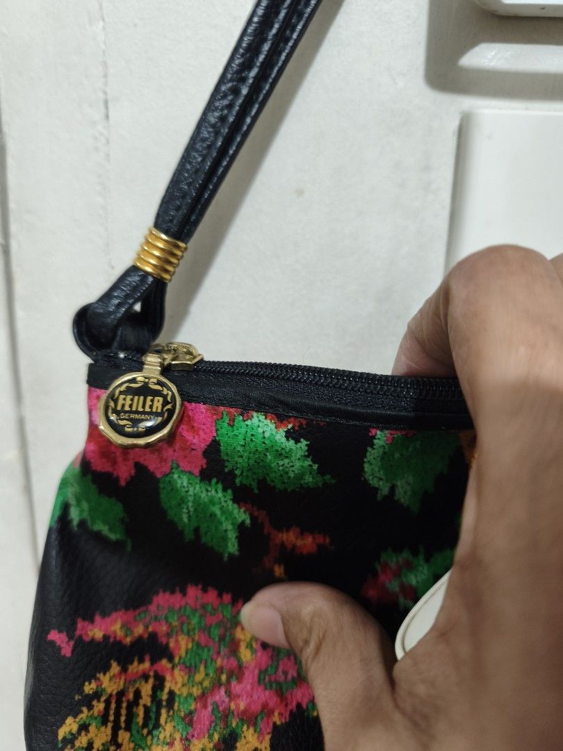 Feiler (Category: Purses & Pouches) located in Quezon City. Submitted by uydaisy1979 (Listing ID 1466923632, Image 3). Description: .