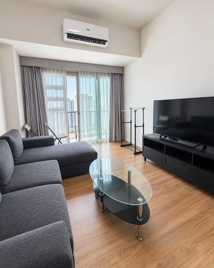 (Category: ) located in . Submitted by ImatchRealty_Kins (Listing ID 1466221296, Image 1). Description: .