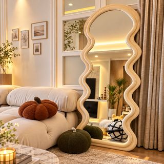 (Category: ) located in . Submitted by _luxehomeliving_ (Listing ID 1466842322, Image 1). Description: .