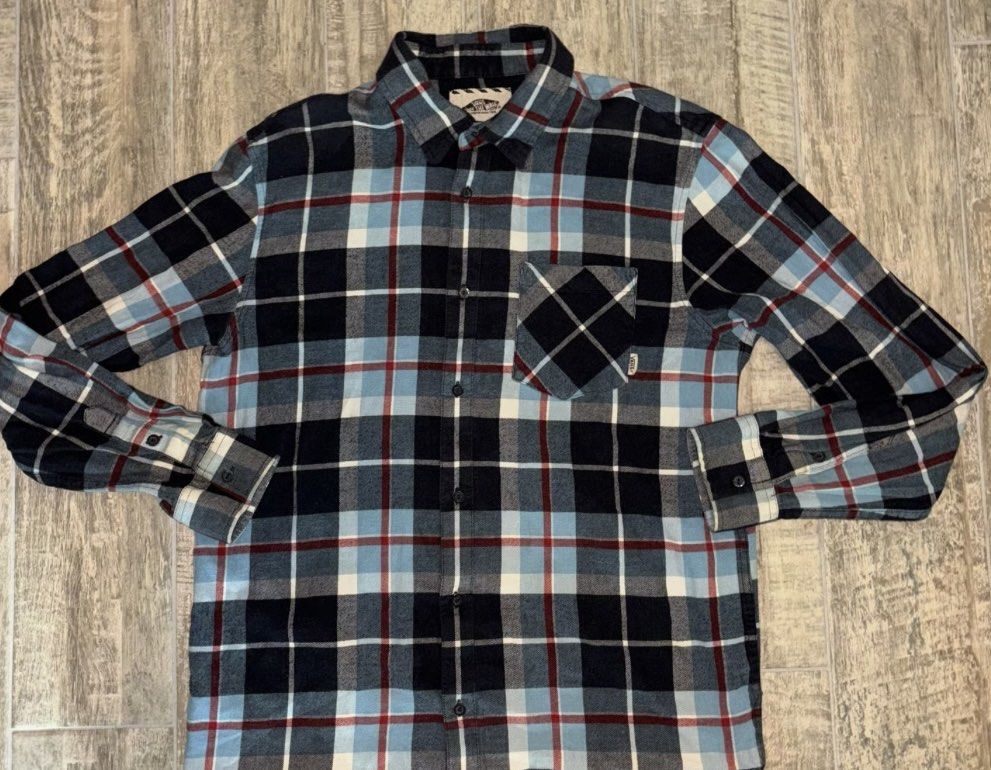 Flannel Shirt Bundle (Category: Coats, Jackets and Outerwear) located in Pasig City. Submitted by thevintagenook (Listing ID 1466907543, Image 1). Description: - Brand: Vans - Style: Long sleeve flannel shirt - Colorway: Blue, black, and white plaid - Features: Button-down front, classic collar, button cuffs, and a single chest pocket with Vans logo tag - Fit: Standard fit - Material: Soft cotton flannel - Condition: Great layering piece for cool