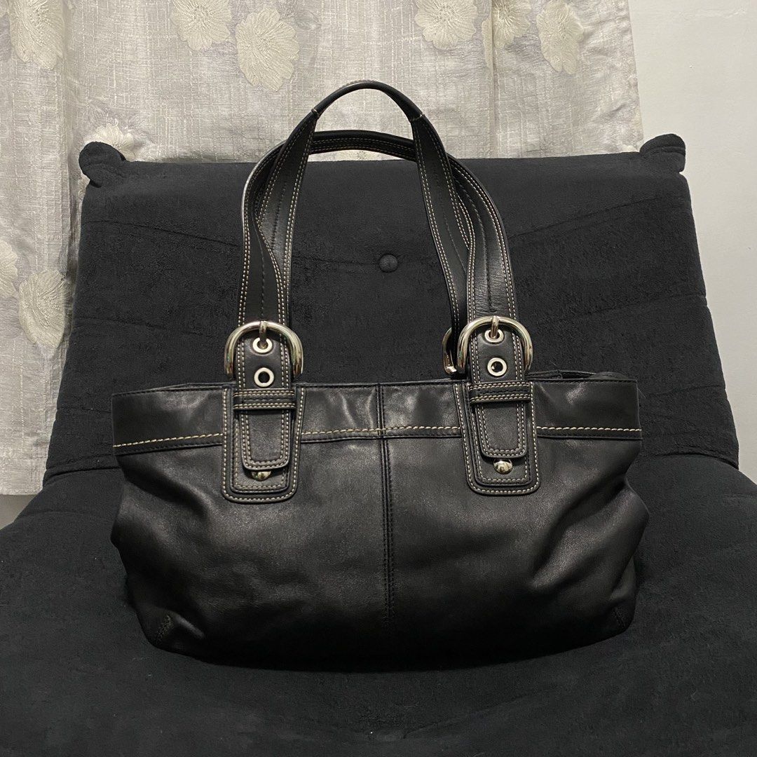 For sale (Category: Luxury Bags & Wallets) located in Baliuag. Submitted by thriftpuff (Listing ID 1466939327, Image 2). Description: Coach Soho Bag Excellent condition No issue Price: 4,000 free shipping Direct message if you’re interested 📩📩📩.