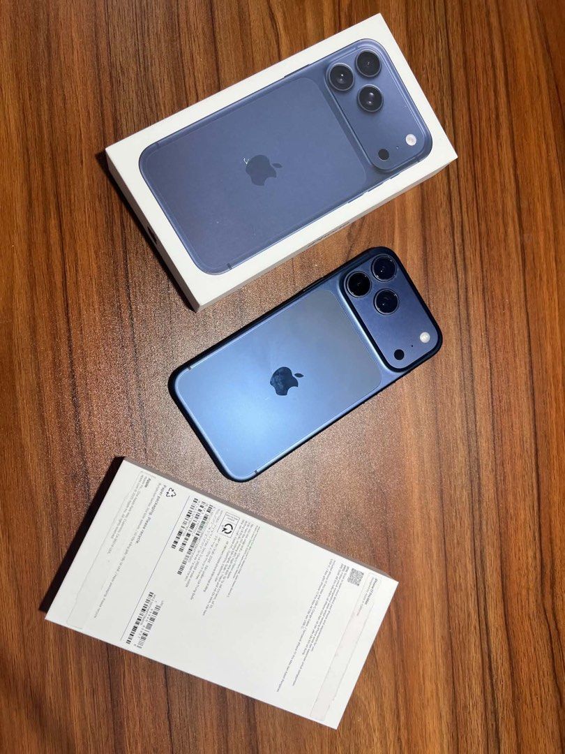 FOR SALE : Iphone 17 pro max (Category: iPhone 17 Series) located in Manila. Submitted by ytorij_ (Listing ID 1466817577, Image 3). Description: FOR SALE : iPhone 17 Pro Max (256GB) Price: ₱63,000 (Slightly negotiable) Details: • Battery Health: 93% • Cycle Count: 358 • Condition: 9.5/10 overall condition • Crisp buttons, Face ID, True Tone, and all cameras fully functional • Never repaired, opened, or tampered with • Minor Issue: Very minor pain