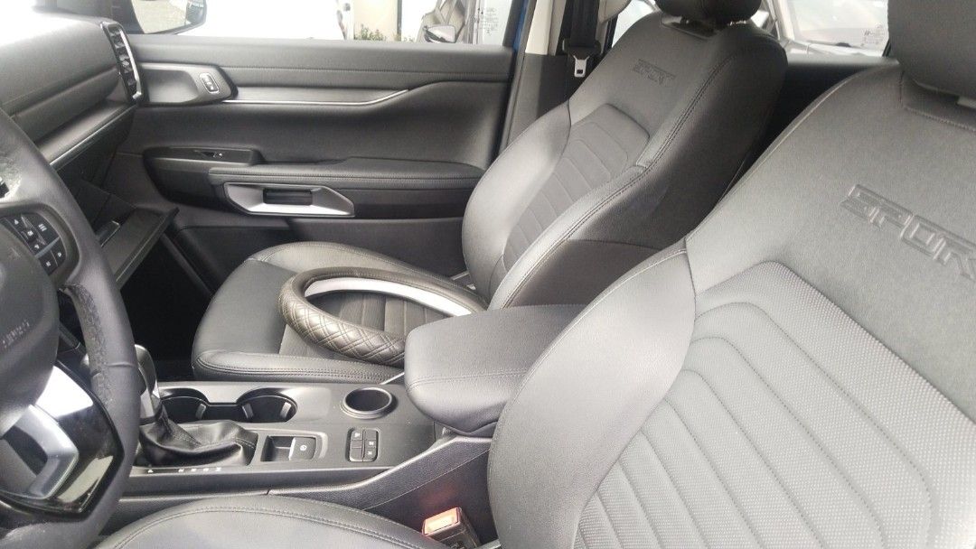 Ford Everest (Category: Used Cars) located in Dasmarinas. Submitted by arabgeoff01_call_09109963177 (Listing ID 1466872128, Image 3). Description: 🚙 FOR SALE | 2024 FORD EVEREST SPORT 💙 Blue Lightning (4x2) 💰 PRICE: ₱1.550M ✨ LOW MILEAGE: 4,000+ KM ONLY ⚙️ Automatic Transmission ⛽ Diesel ✨ Good as New • Very Fresh • Well-Maintained FEATURES: • Power Driver Seat • Power Passenger Seat • Power Liftgate • 3M Window Tint • Wireless Charger • 10-in