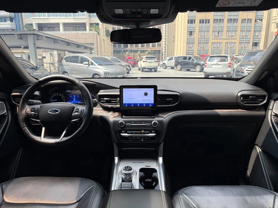 Ford Explorer 2.3‼️🔥 Auto (Category: Used Cars) located in Makati City. Submitted by maby_latido05 (Listing ID 1466914106, Image 3). Description: 2020 Ford Explorer 2.3 Limited Ecoboost 4WD AT Gas 54K Mileage (Casa Maintained)‼️🔥 ₱221K ALL-IN CASHOUT (chattel and insurance included) 2 years: ₱77,681 3 years: ₱56,127 4 years: ₱46,541 𝑵𝑶 𝑴𝑰𝑳𝑬𝑨𝑮𝑬 𝑻𝑨𝑴𝑷𝑬𝑹𝑰𝑵𝑮 𝑮𝑼𝑨𝑹𝑨𝑵𝑻𝑬𝑬𝑫 First Owner Casa Maintained Newly Casa PMS (July 2, 2